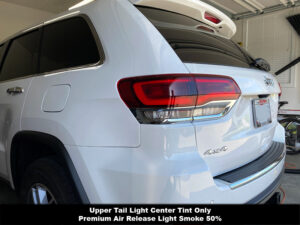 2011-2012-2013-2014-2015-2016-2017-2018-2019-2020-Jeep-Grand-chreokee-tail-light-tint-center-section-4